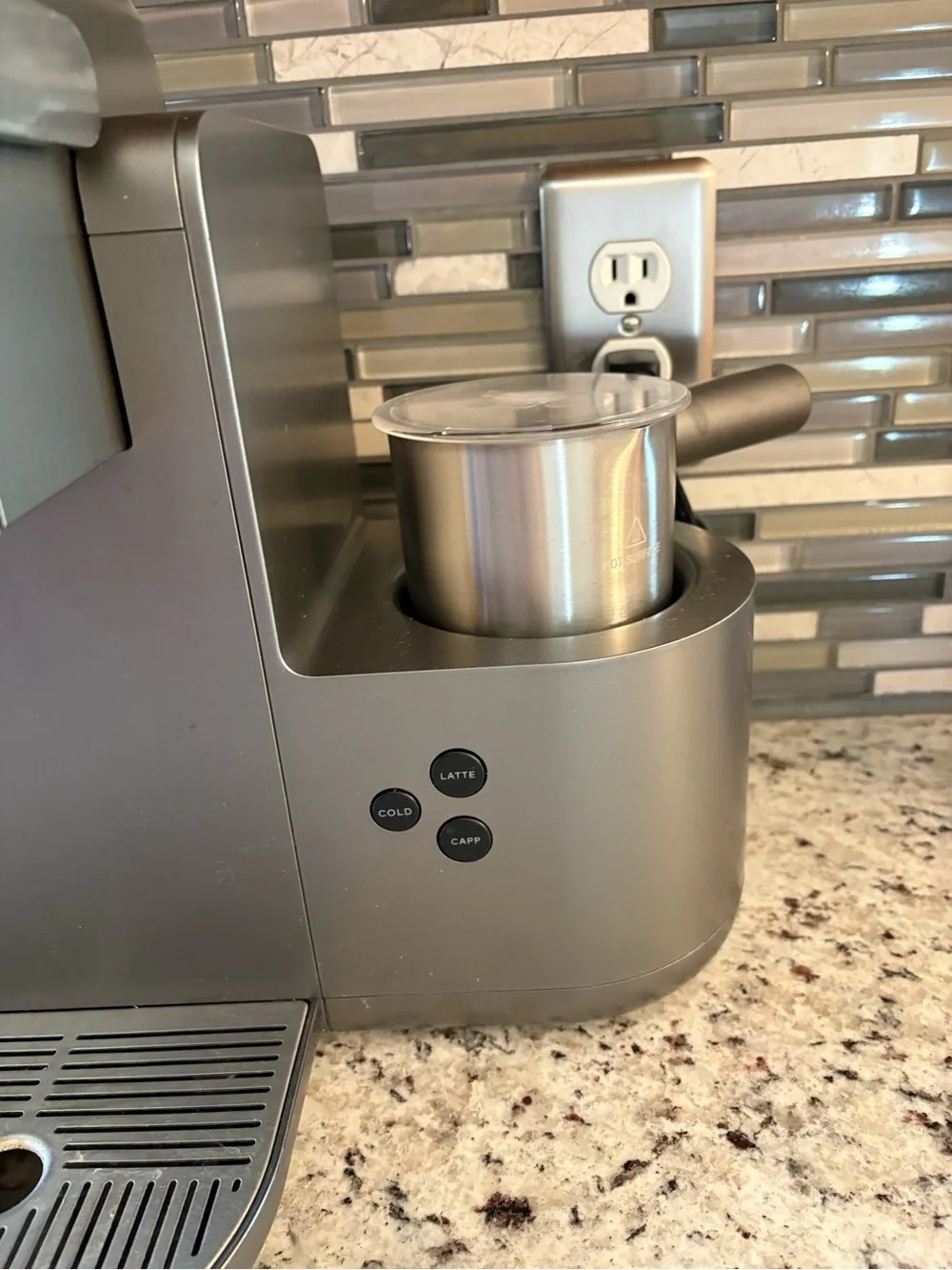 Keurig K-Café Single-Serve Coffee & Latte Maker — Silver/Gray